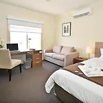 4C- Executive Rooms In Premium Shared Accommodation