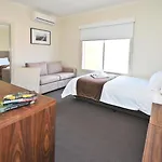 4C- Executive Rooms In Premium Shared Accommodation