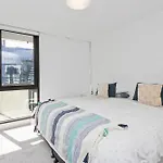 Breathtaking Southbank Apartment