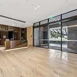 Mega Style Apartments Kings Domain