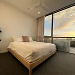 Soho Penthouse - City View With Outdoor Bath