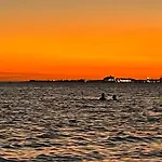 St Kilda Apt Close To Beach