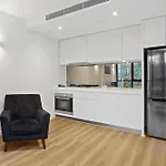 Flinders Street Apartments