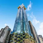 Aus108 - 1B1B With Breathtaking City Views