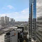 Modern Nomads Waterfront Suite Near Casino With Free Carpark