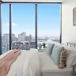 Southern Cross Gem, Modern Home With Harbour Views