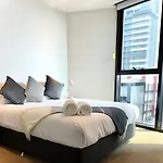 Readyset Apartments At Lighthouse