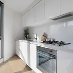 Charming 2Br Apt With Parkland And Mountain Views