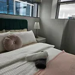 Melbourne Eiffel Apartment