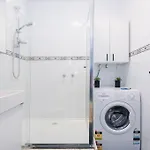 Cozy 1 Bedroom Apartment - Caulfield Park
