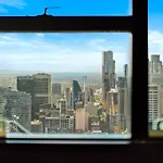 Prime Skyline Living With 120-Degree Views 2B2B1C