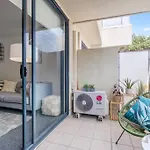 Cozy 1 Bedder In St Kilda With Balcony
