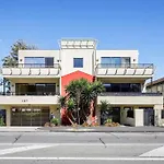 Cozy 1 Bedder In St Kilda With Balcony