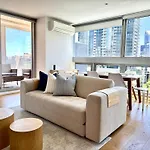 Central City Escape - Skyline Views, Pool & Parking
