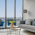 Wow Self-Contained Apartment On Tarver