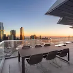 Luxury Living In Melbourne-S Premier Collins Arch