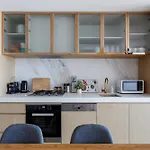 Stylish & Spacious Nyc Style, Central Cbd 3Br Apt