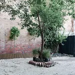 Cozy Getaway In Collingwood Melbourne