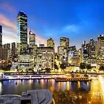 702 Lovely Budget Central Super Cosy Studio Heart Cbd
