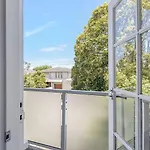 A Radiant City Escape Steps From Shops And Metro