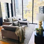 South Melbourne Short Stay Luxury & Location 01728