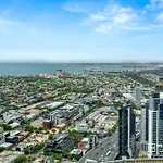 Melbourne Square Apartments