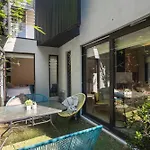 Melbourne- Zen Garden Oasis Suite Or Skyline Terrace Suite Freetramzone