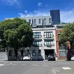 Spacious And Bright 2Bdr Next To Qvm In Cbd, Parking