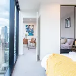 Uno City View