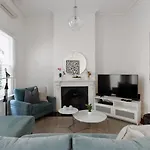 Luxury On Lygon, Victorian Terrace