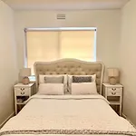 Little Gem Apartment In North Melbourne