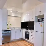 Little Gem Apartment In North Melbourne