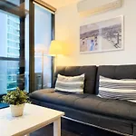 Modern Luxe Chic 2Br Near Southern Cross Station