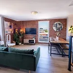 Heritage Loft In Brunswick