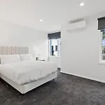 Sleek 2-Bed Terrace Near Local Parks