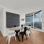 Nook Melbourne Apartments : Jane Bell Lane - Melbourne Cbd