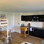 Beach-Chic Studio With Rooftop In Heart Of St Kilda