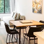 Melbourne Holiday Apartments Flinders Wharf