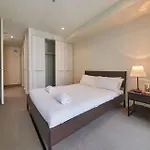 Docklands Convenient & Modern 1 Bed Apartment