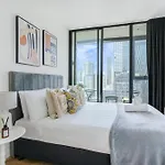 Designer Apt Southbank, Close To Crown And Mcec#Sh19