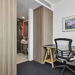 City Views - 2Br Gem Near Queen Vic