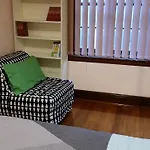 Deco Family House