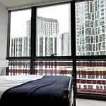 Urbanminder @ 889