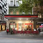 Staycentral - Merigold On Collins