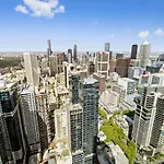 Luxuria Apartments - Eq Tower