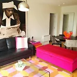 About Melbourne Apartments