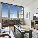 Historic Art Deco Pad For Food And Art Lovers