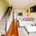 Alexander, 2Bdr South Melbourne House