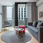 Oaks Melbourne Southbank Suites