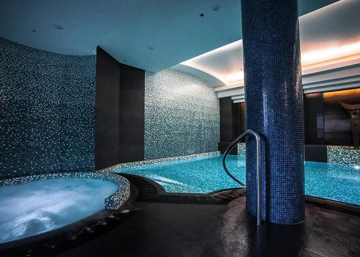 Quay West Suites Melbourne
